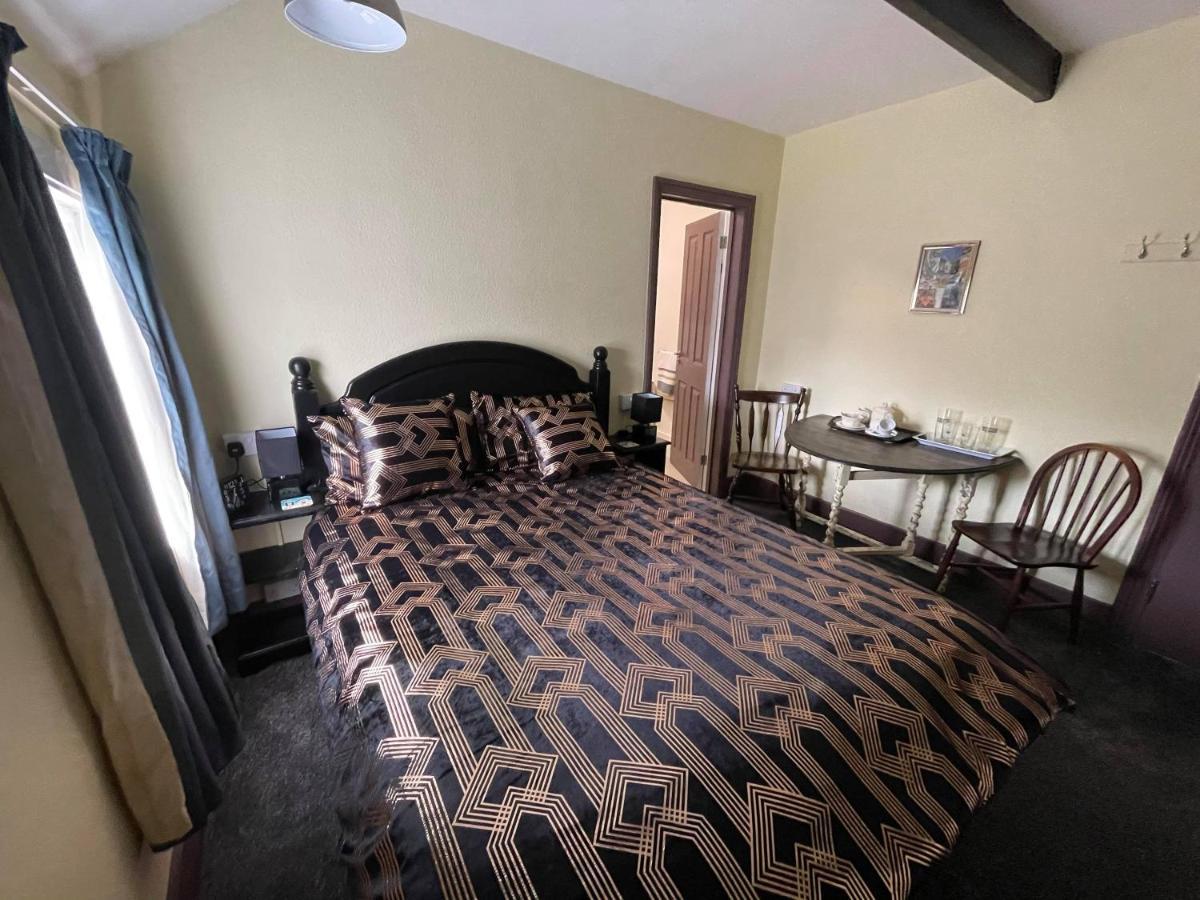 The Kings Arms Bed and breakfast *